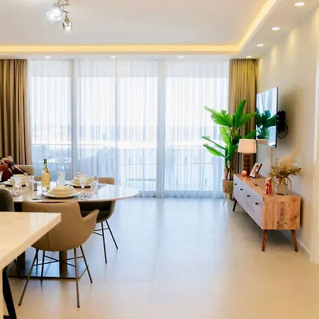 Albatros - Infinity Pool & Private Terrace 2 By Azur Prime Kharcha