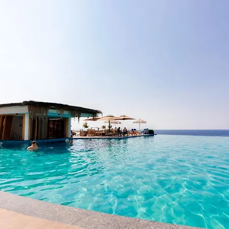 Albatros - Infinity Pool & Private Terrace 2 By Azur Prime アパート Kharcha